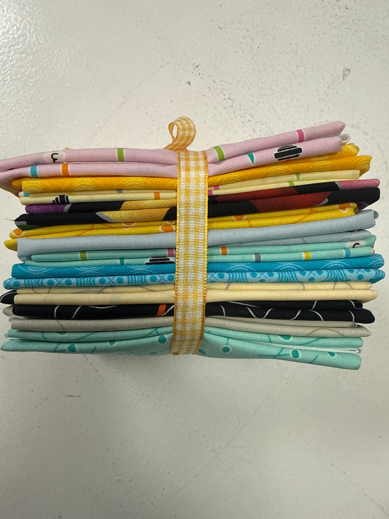 12 Sewing Fat Quarters