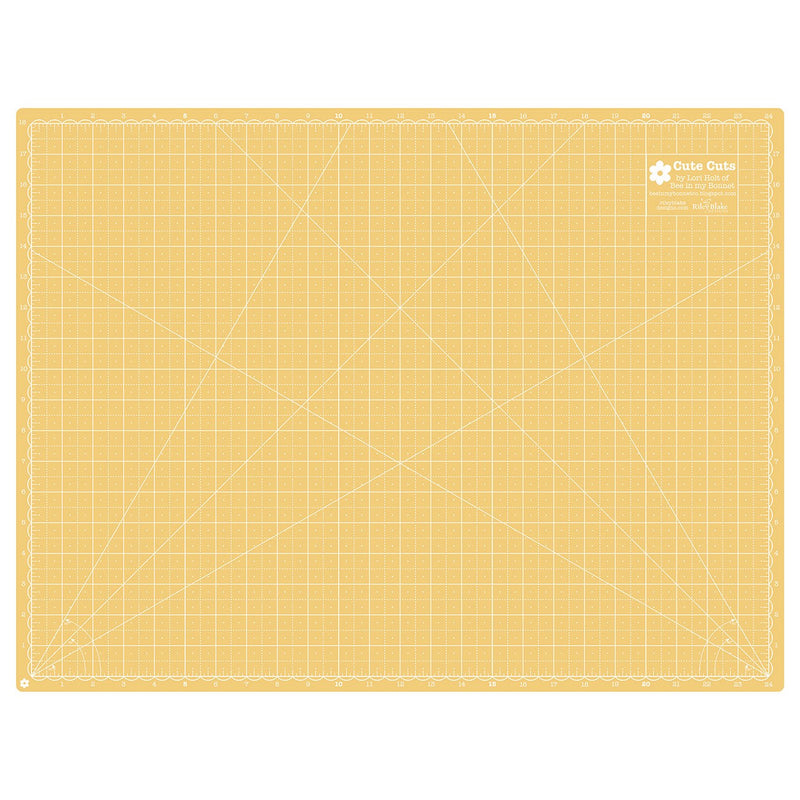 lori-holt-18x24-cutting-mat-tea-rose-hon